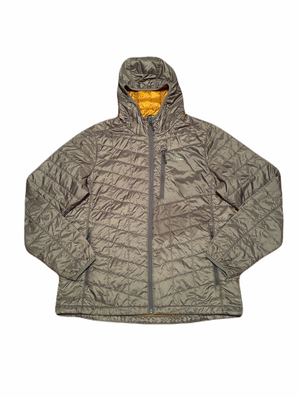 LL Bean Primaloft Packaway Hooded Puffer Jacket in Silver Grey, Men’s size Large